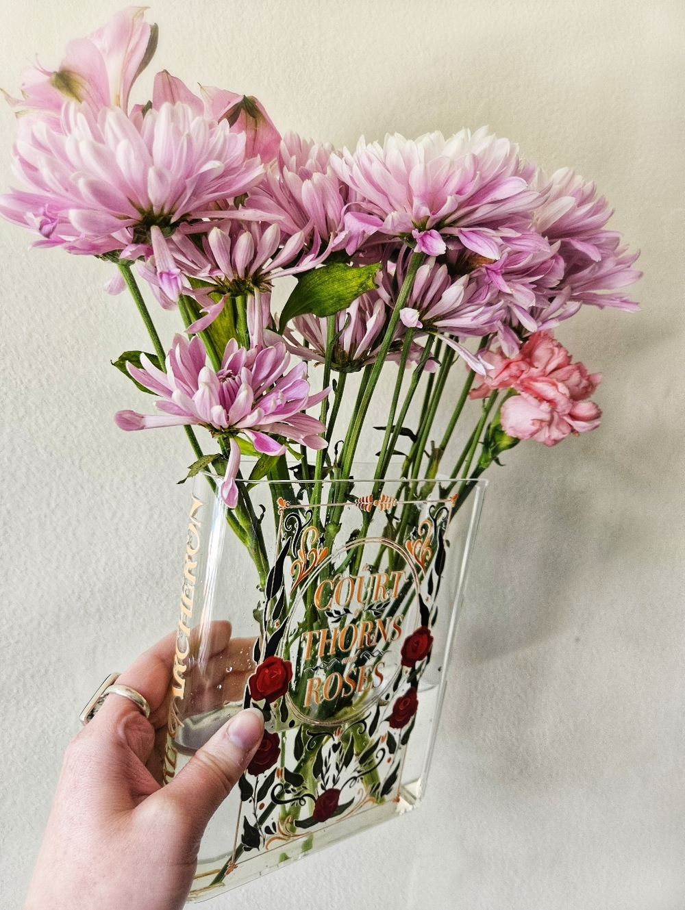 Book Vase - Picture 5 of 5
